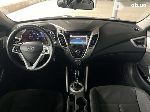Hyundai Veloster 2016 - фото 18
