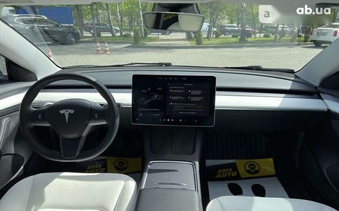Tesla Model 3 2021 - фото 15