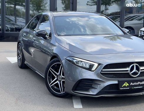 Mercedes-Benz A-Класс 2020 - фото 2
