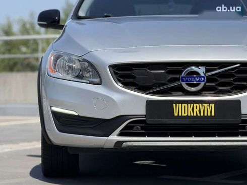 Volvo V60 2018 - фото 5
