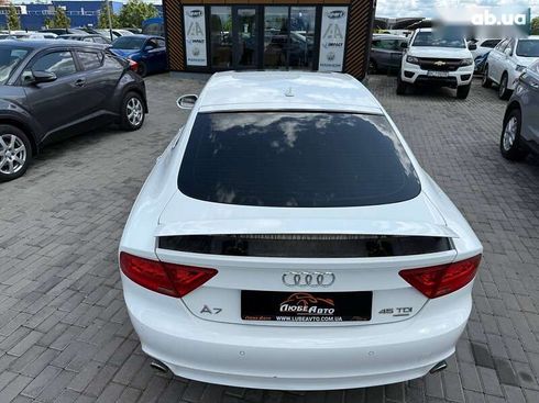Audi A7 2015 - фото 12