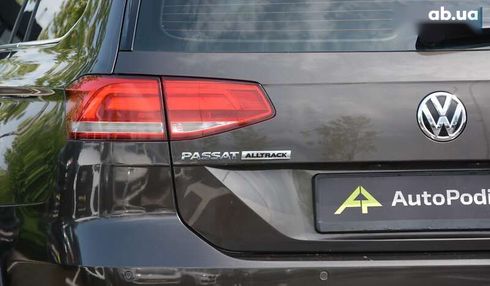 Volkswagen passat alltrack 2017 - фото 12