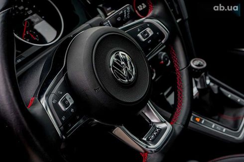 Volkswagen Golf GTI 2019 - фото 16