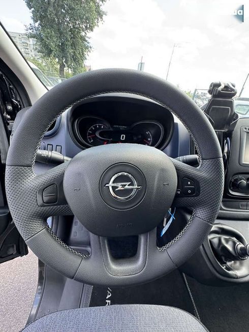 Opel Vivaro 2018 - фото 15