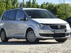 Продаж вживаних Volkswagen Touran 2009 року в Бердичеві - купити на Автобазарі