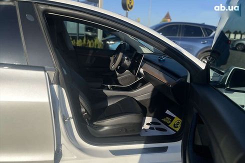 Tesla Model 3 2020 - фото 10