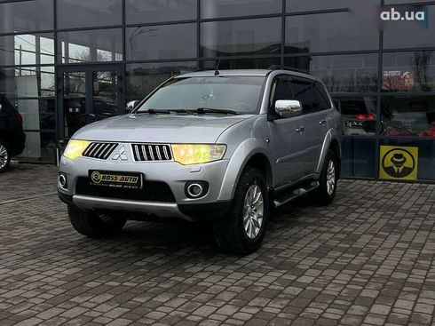 Mitsubishi Pajero Sport 2013 - фото 3
