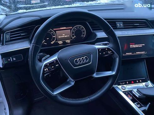 Audi E-Tron 2020 - фото 12