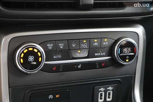 Ford EcoSport 2021 - фото 16