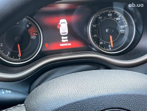Jeep Cherokee 2015 черный - фото 22