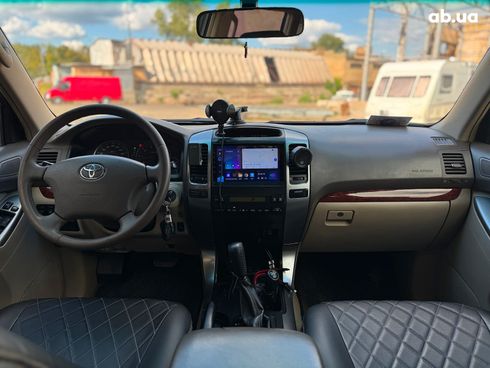 Toyota Land Cruiser Prado 2006 черный - фото 29