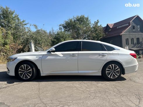 Honda Accord 2019 белый - фото 6