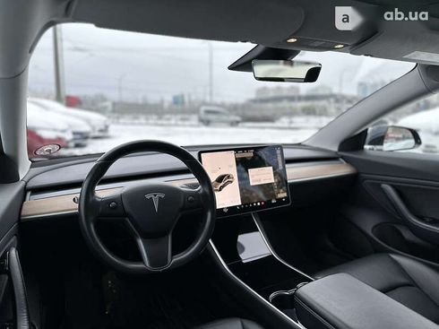 Tesla Model 3 2019 - фото 27