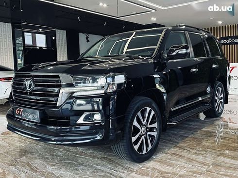 Toyota Land Cruiser 2018 - фото 15