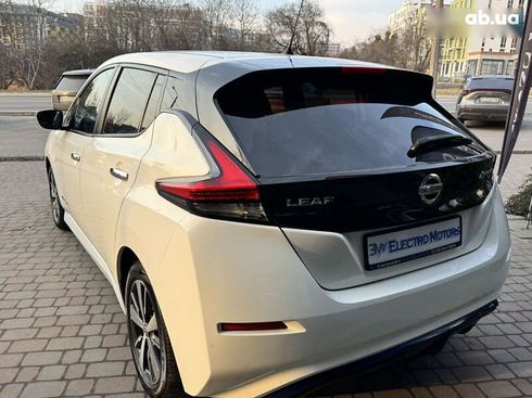 Nissan Leaf 2018 - фото 23