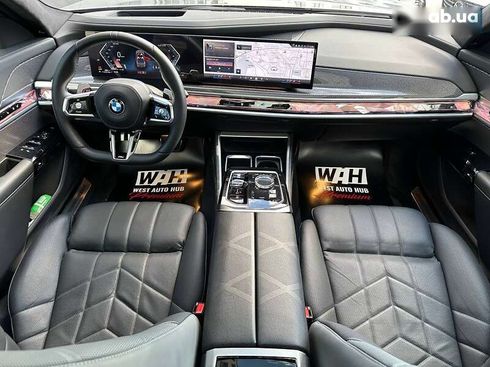 BMW 7 серия 2023 - фото 21