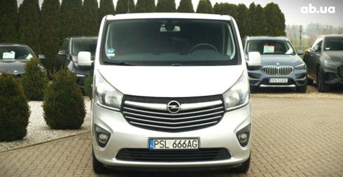 Opel Vivaro 2018 серый - фото 2
