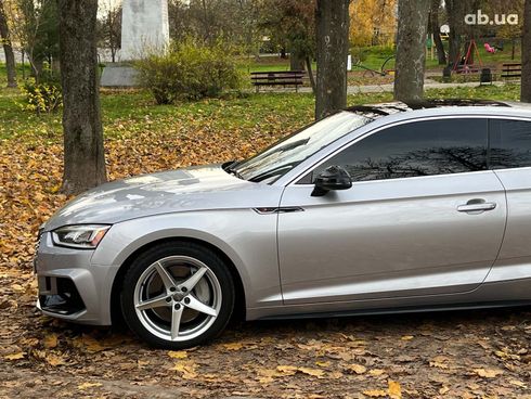 Audi A5 2018 серый - фото 7