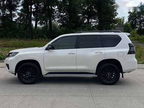 Toyota Land Cruiser Prado 2020 - фото 9