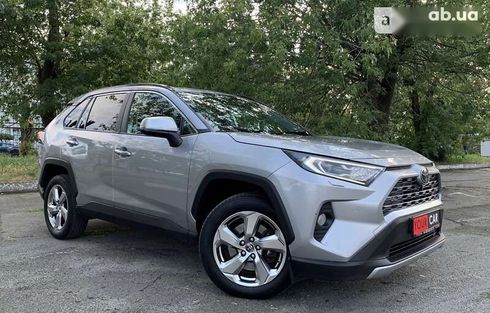 Toyota RAV4 2019 - фото 19