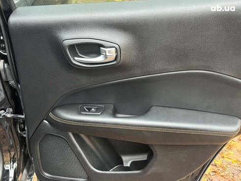 Jeep Compass 2017 черный - фото 71