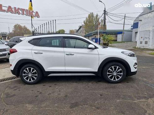 Hyundai Tucson 2018 - фото 8