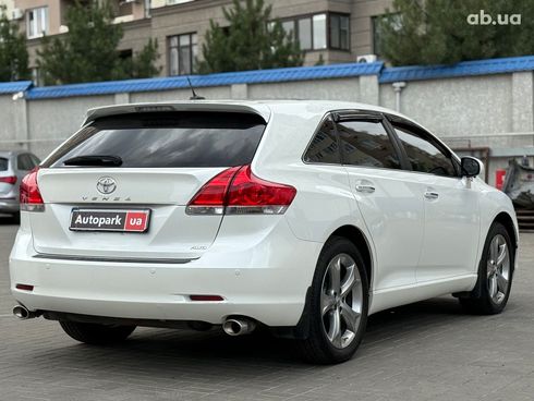 Toyota Venza 2009 белый - фото 6