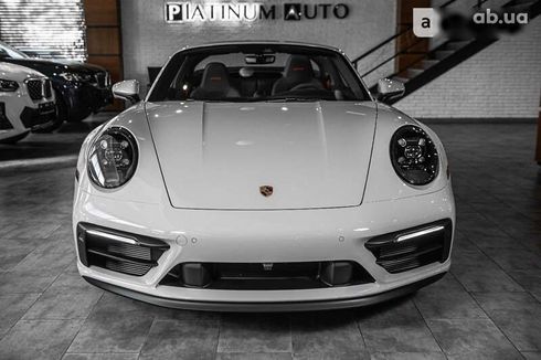 Porsche 911 2024 - фото 7