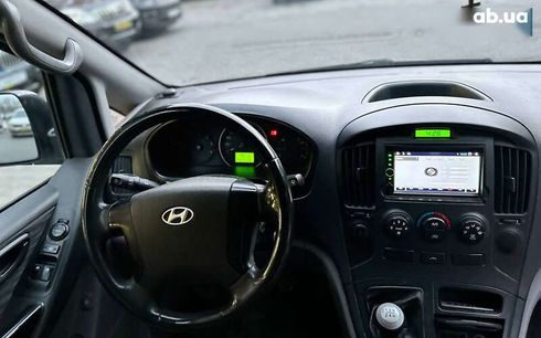 Hyundai H-1 2011 - фото 10