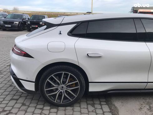 Denza Z9 2024 белый - фото 11