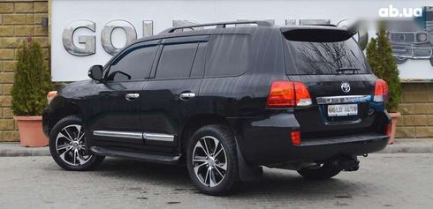 Toyota Land Cruiser 2012 - фото 10