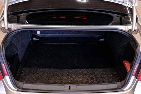 Volkswagen Passat 2007 бежевый - фото 9
