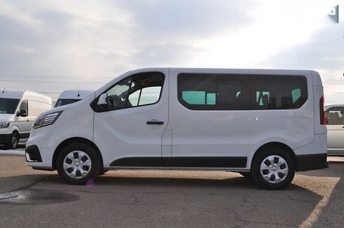 Renault Trafic 2021 - фото 17