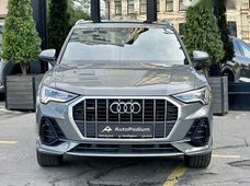 Продаж вживаних Audi Q3 в Київській області - купити на Автобазарі