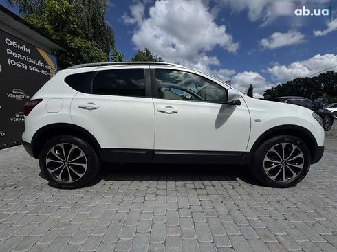 Nissan Qashqai 2012 - фото 13