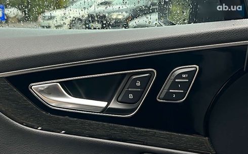 Audi Q7 2017 - фото 19