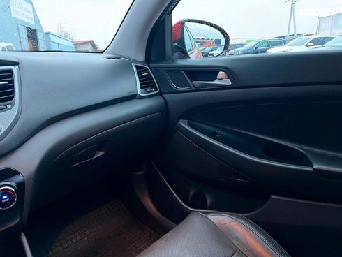 Hyundai Tucson 2017 красный - фото 31