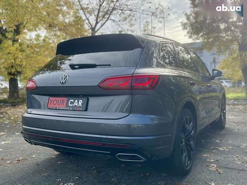 Volkswagen Touareg 2022 - фото 25
