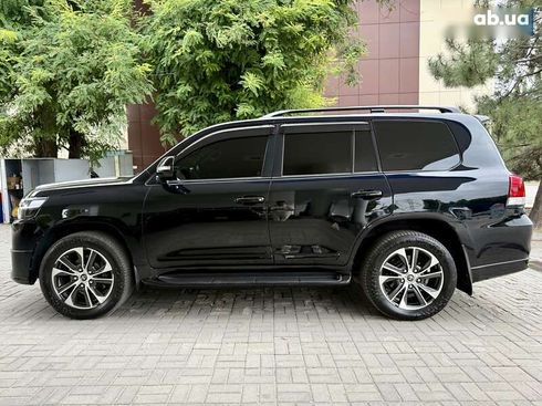 Toyota Land Cruiser 2020 - фото 22
