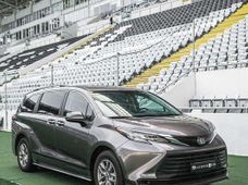 Купити Toyota Sienna бу в Україні - купити на Автобазарі