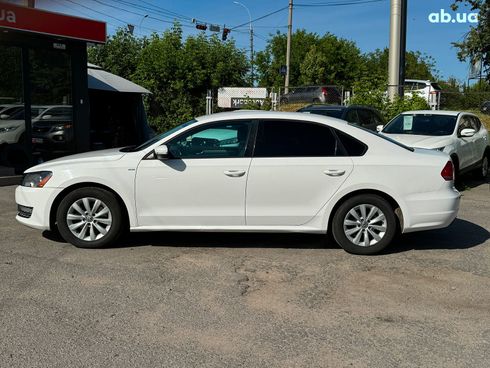 Volkswagen Passat 2015 белый - фото 8