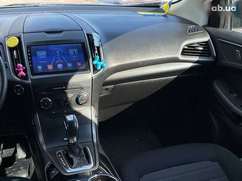 Ford Edge 2018 - фото 18