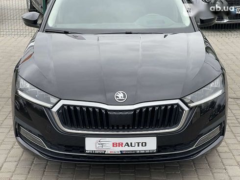 Skoda Octavia 2021 - фото 14