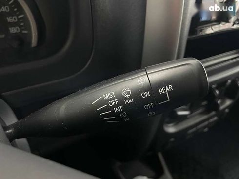 Suzuki Jimny 2018 - фото 21