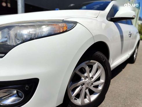 Renault Megane 2013 - фото 2