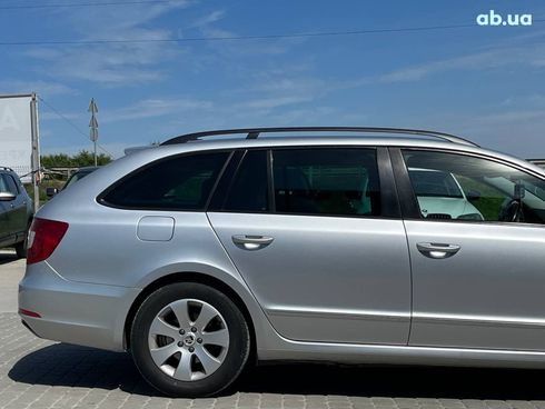 Skoda Superb 2013 серый - фото 5
