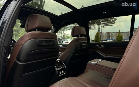 BMW X7 2021 - фото 12