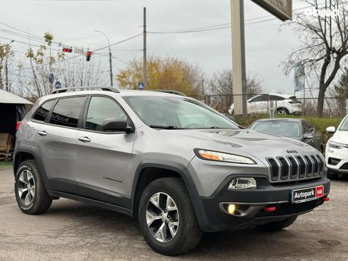 Jeep Cherokee 2018 серый - фото 4