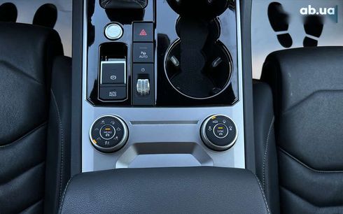 Volkswagen Touareg 2021 - фото 21
