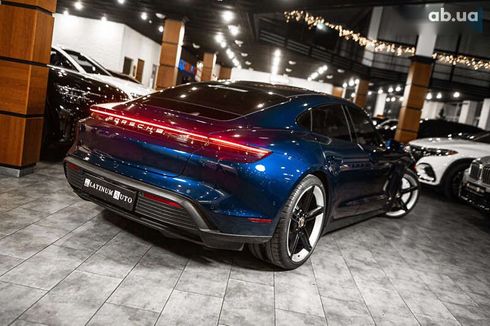 Porsche Taycan 2020 - фото 17